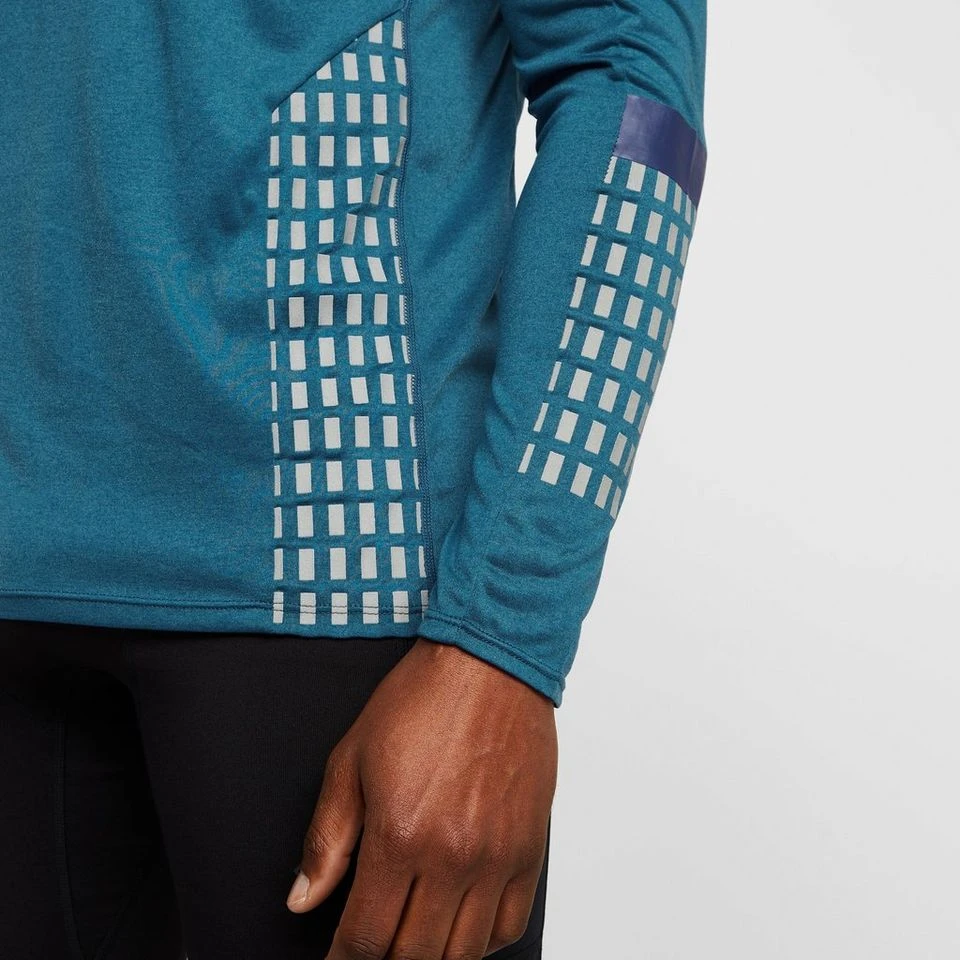 RONHILL Men’s Afterhours Long Sleeve Tee 7 RONHILL Men’s Afterhours Long Sleeve Tee - Image 5