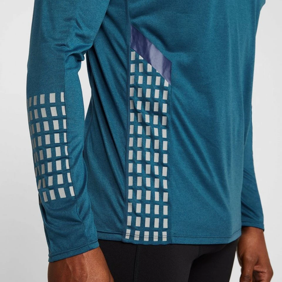 RONHILL Men’s Afterhours Long Sleeve Tee 9 RONHILL Men’s Afterhours Long Sleeve Tee - Image 7